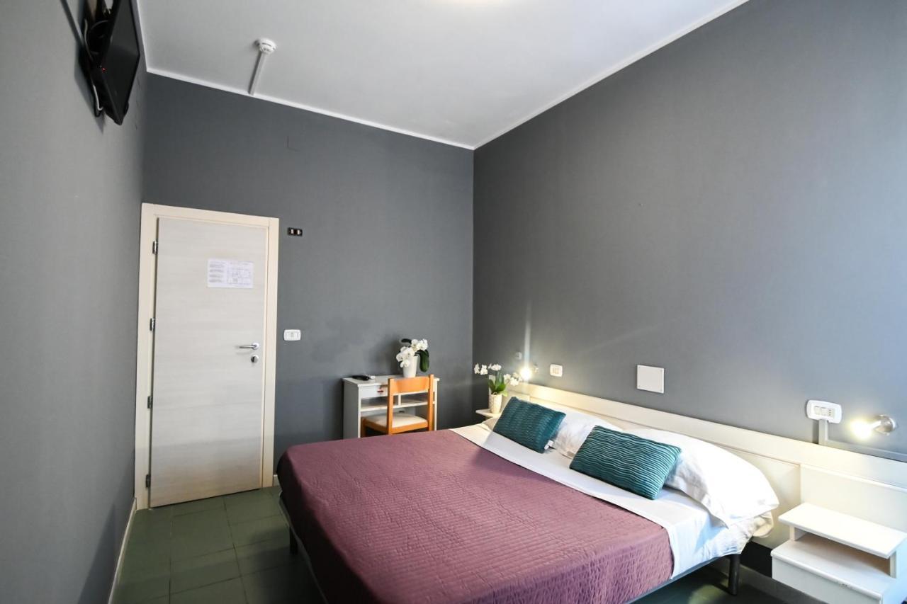 Hotel Montebello Riccione Zewnętrze zdjęcie