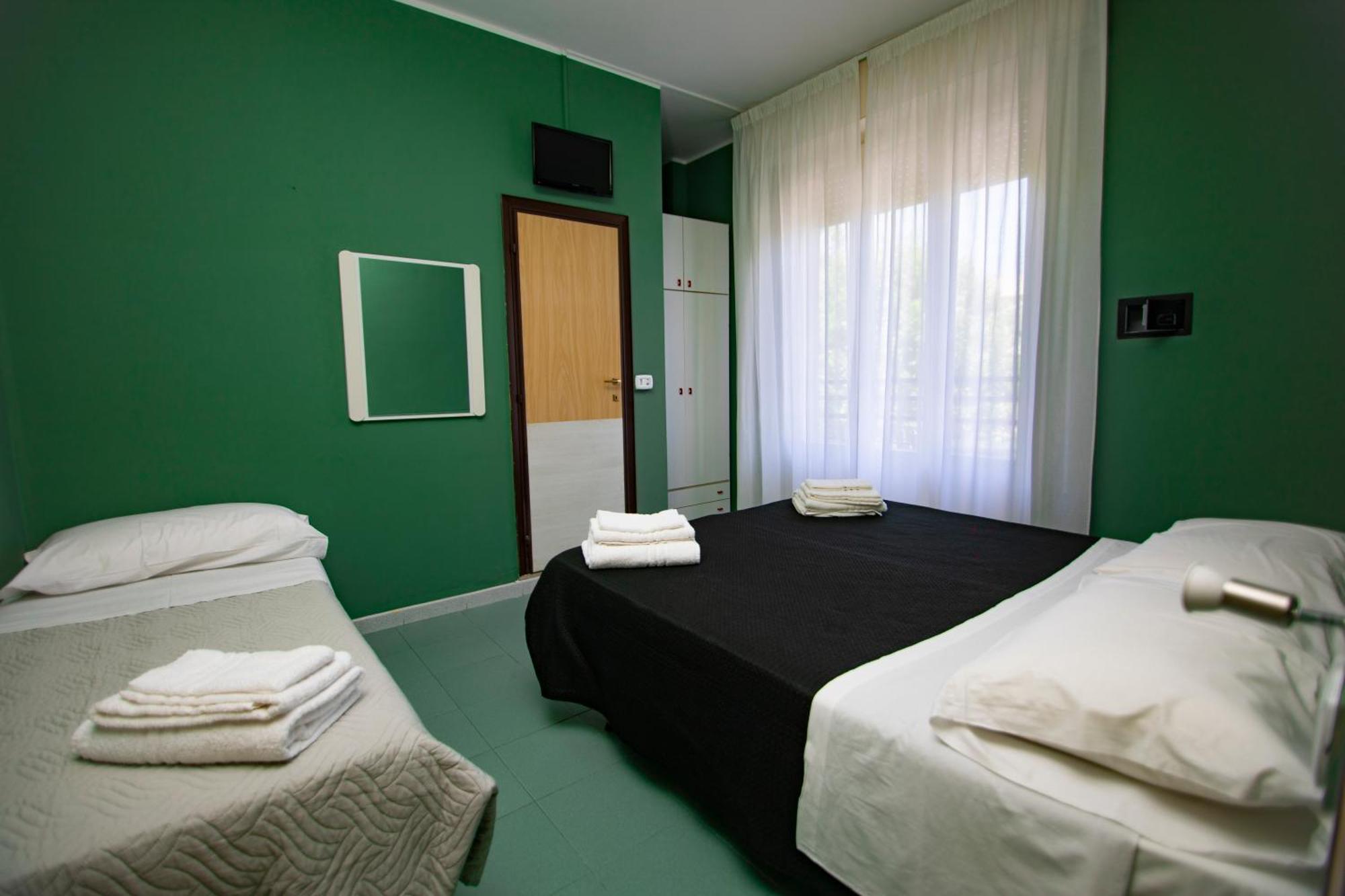 Hotel Montebello Riccione Zewnętrze zdjęcie