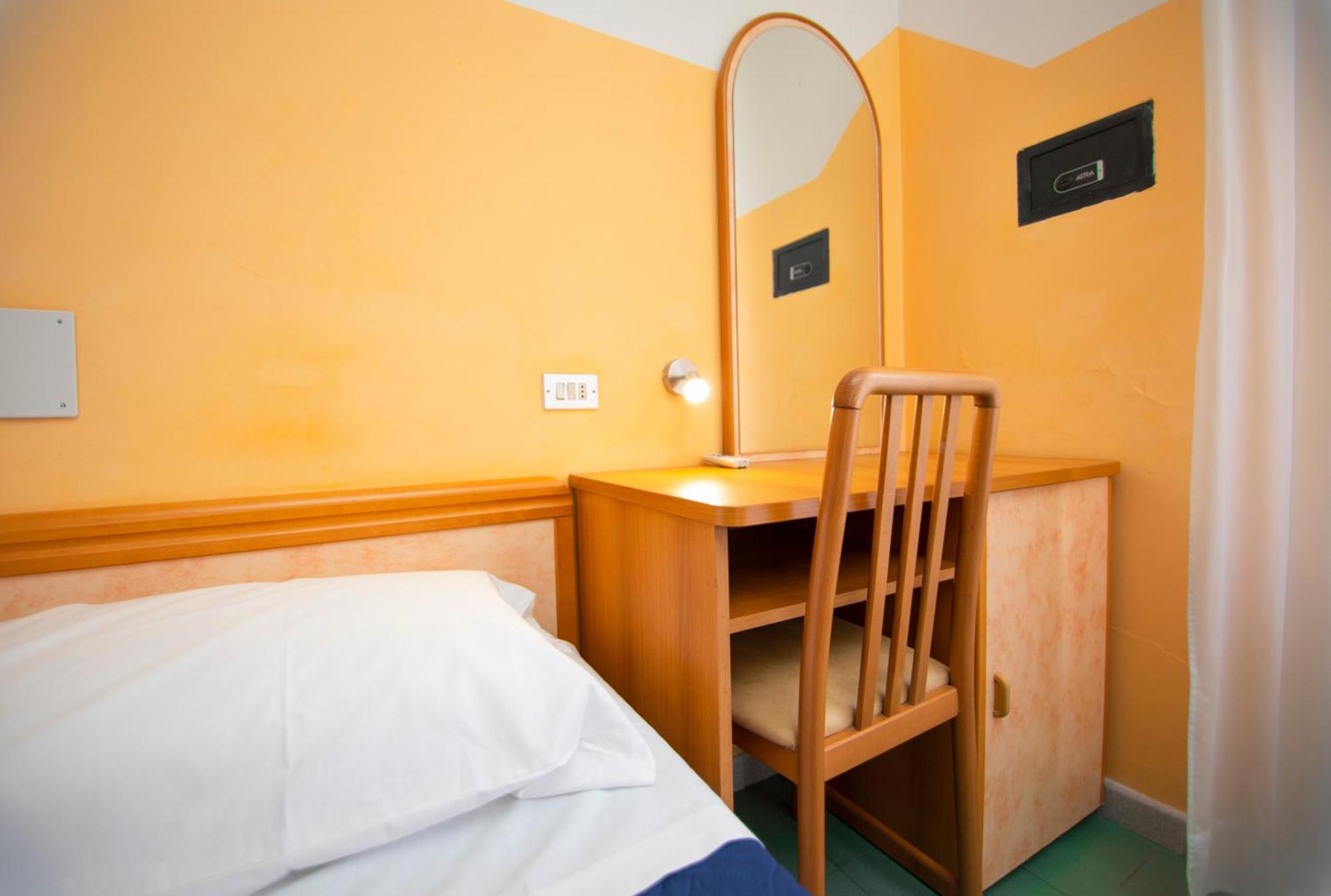 Hotel Montebello Riccione Zewnętrze zdjęcie
